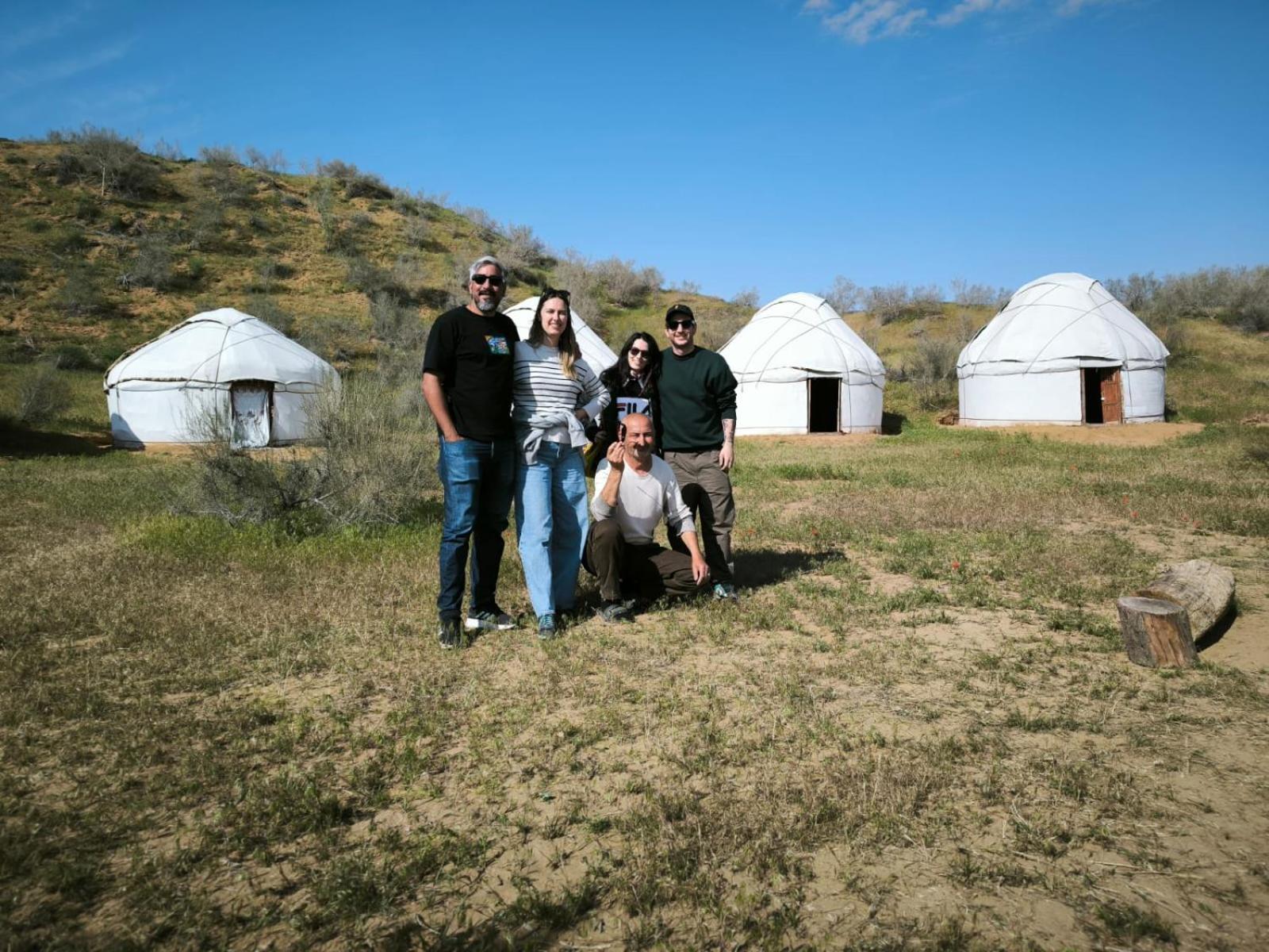 Hotel Kyzylkum Nights Camp & Family Yurt Nurota Exterior foto